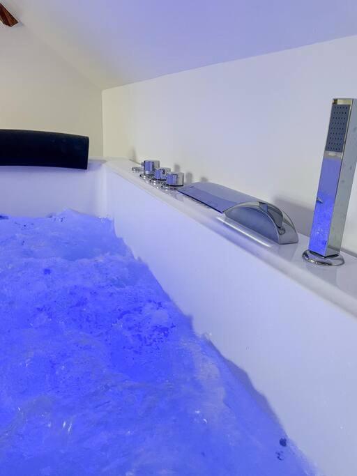 Le Cocon Du Leman Un Espace Cosy Ou Vous Retrouver Publier Esterno foto