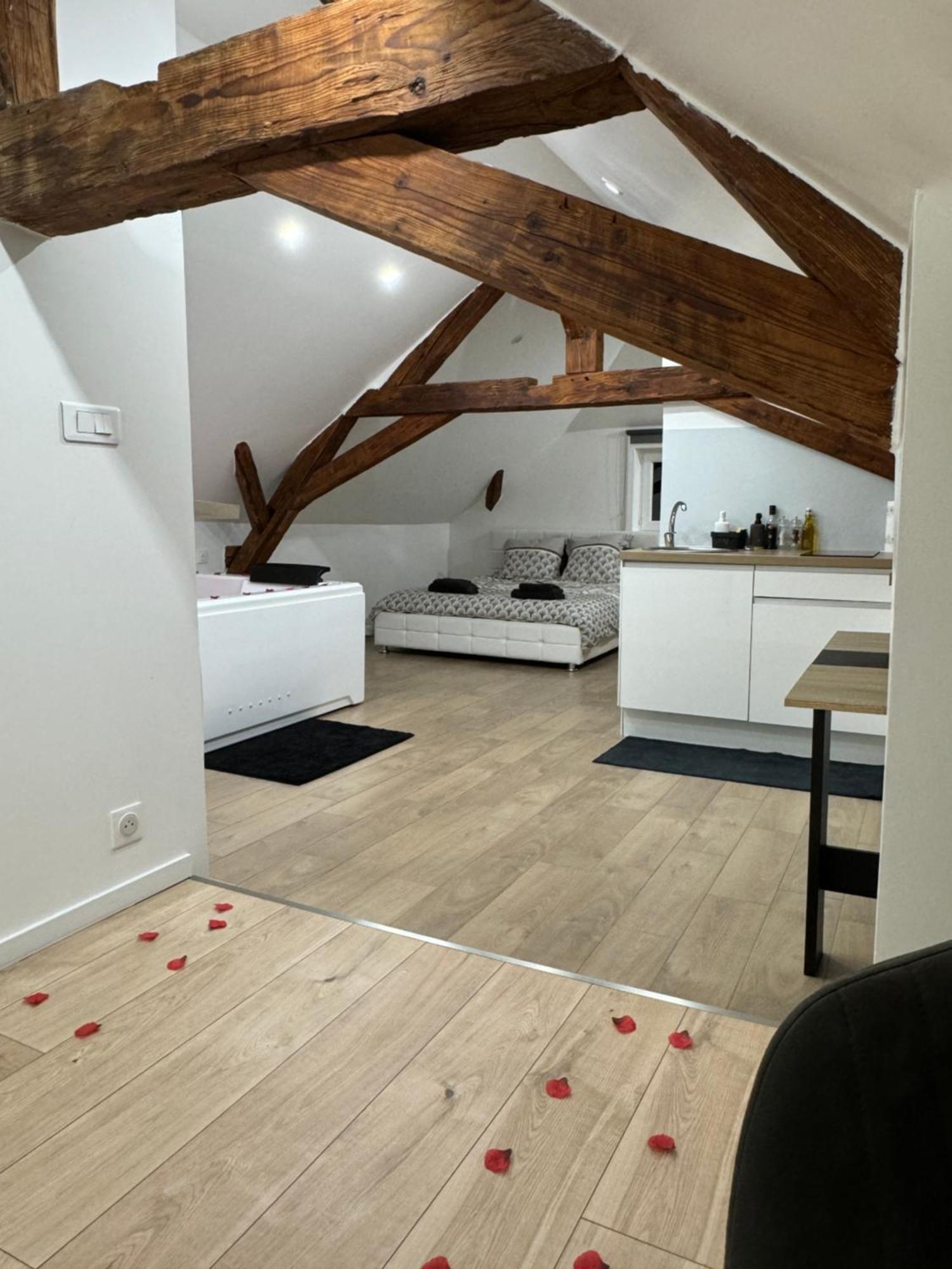 Le Cocon Du Leman Un Espace Cosy Ou Vous Retrouver Publier Esterno foto