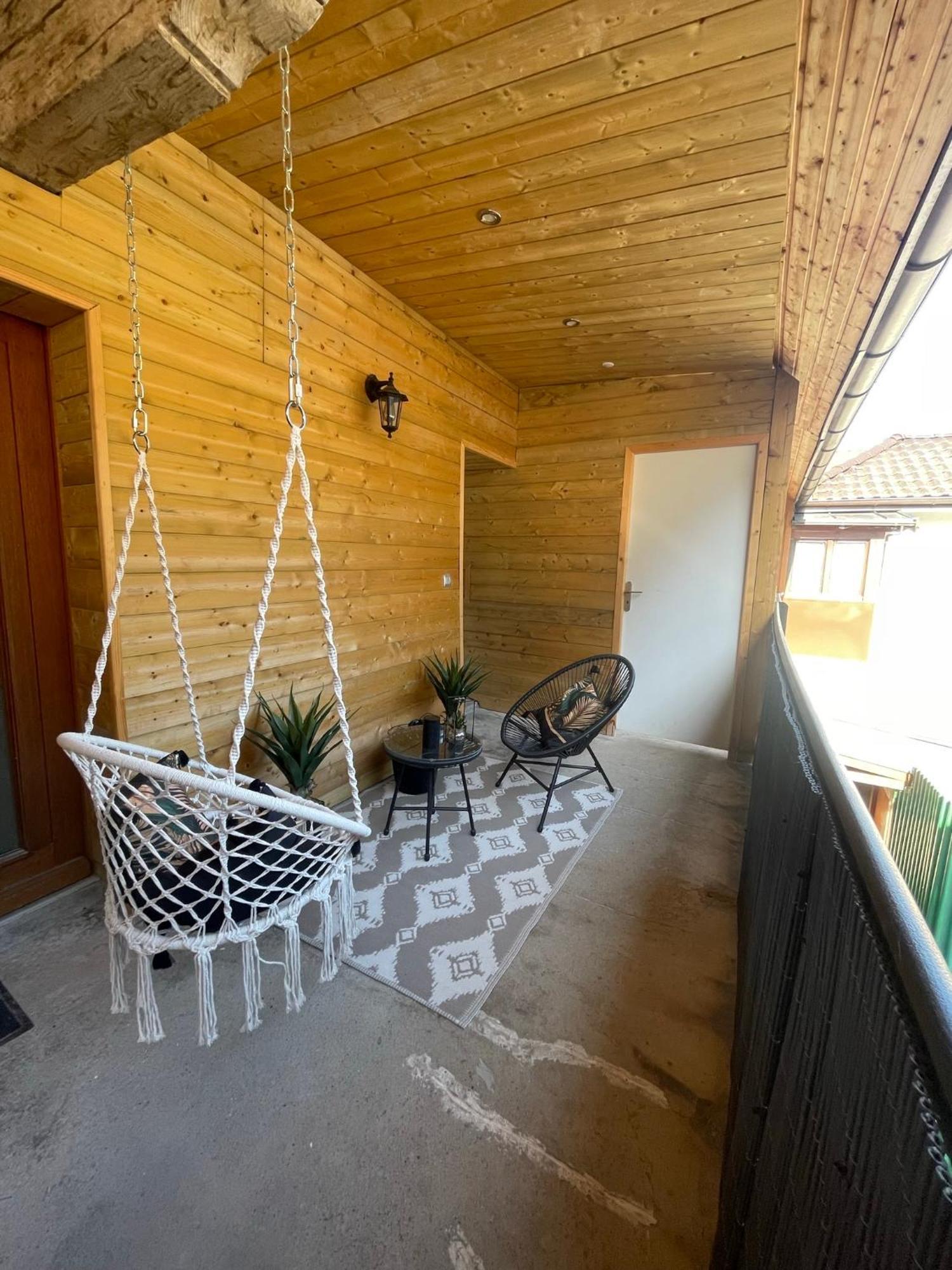 Le Cocon Du Leman Un Espace Cosy Ou Vous Retrouver Publier Esterno foto