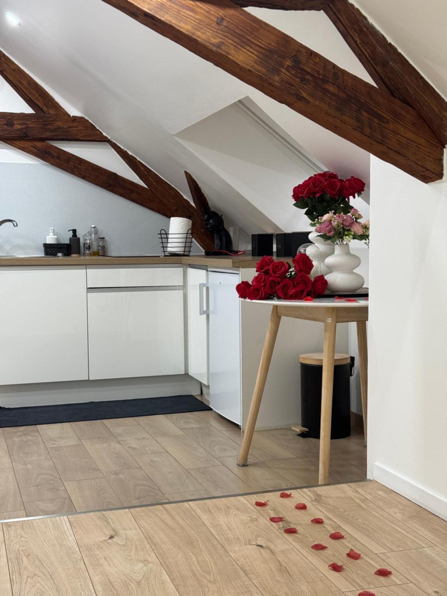 Le Cocon Du Leman Un Espace Cosy Ou Vous Retrouver Publier Esterno foto